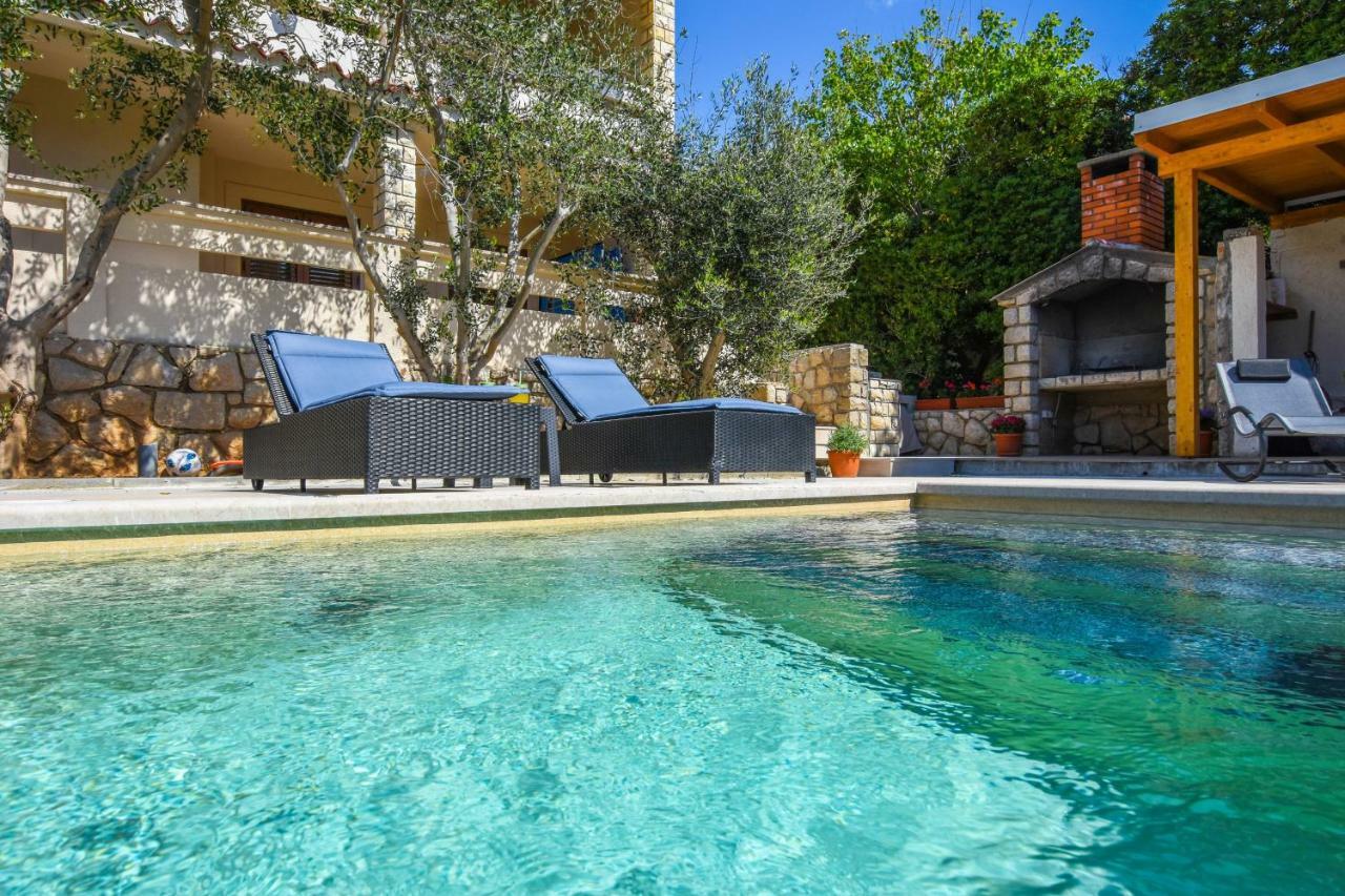 Apartments Villa Laura Pag Town Kültér fotó